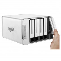 NAS Terramaster D5-300C