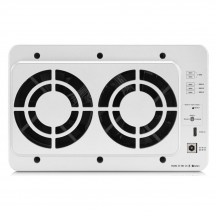 NAS Terramaster D5-300C