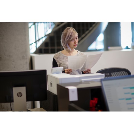 Imprimanta HP LaserJet Enterprise M653dn J8A04A