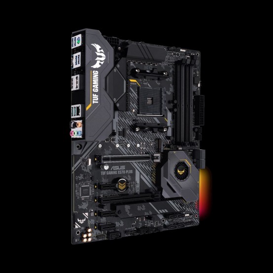 Placa de baza ASUS TUF GAMING X570-PLUS