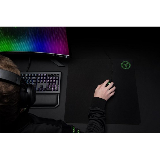 Mouse pad Razer Gigantus RZ02-01830200-R3M1