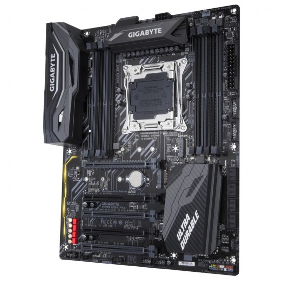 Placa de baza GigaByte X299 UD4 PRO