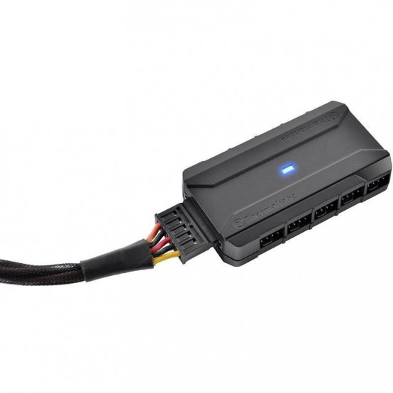 Hub Thermaltake Commander FP AC-023-AN1NAN-A1