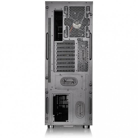 Carcasa Thermaltake Core X71 CA-1F8-00M1WN-00