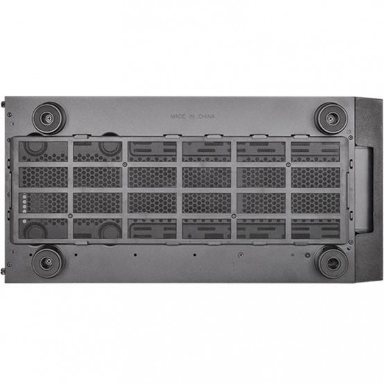 Carcasa Thermaltake Core X71 CA-1F8-00M1WN-00