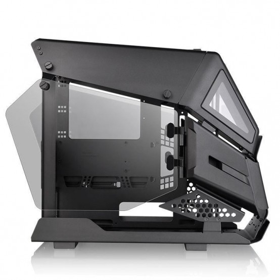Carcasa Thermaltake AH T200 CA-1R4-00S1WN-00