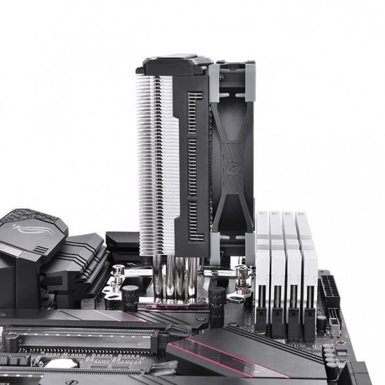 Cooler Thermaltake TOUGHAIR 310 CL-P074-AL12BL-A
