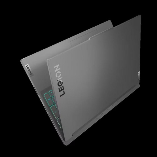 Laptop Lenovo Legion Slim 7 16IRH8 82Y3002DRM