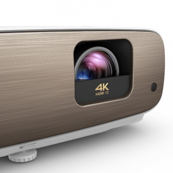 Videoproiector BenQ W2700I 9H.JMP77.38E