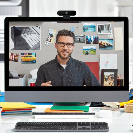 Camera web Logitech BRIO Stream 4K Pro Webcam with HDR and RightLight 3 960-001194