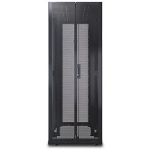Cabinet APC  AR3140