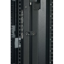 Cabinet APC  AR3100SP