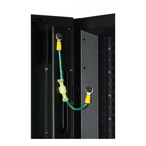 Cabinet APC  AR3100SP