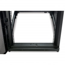 Cabinet APC  AR3100X617