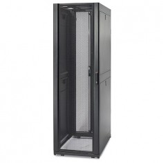 Cabinet APC  AR3107X617