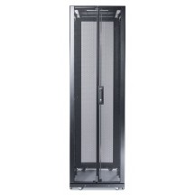 Cabinet APC  AR3305