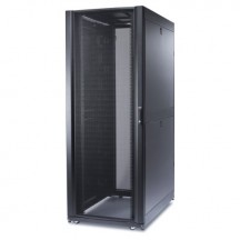 Cabinet APC  AR3387