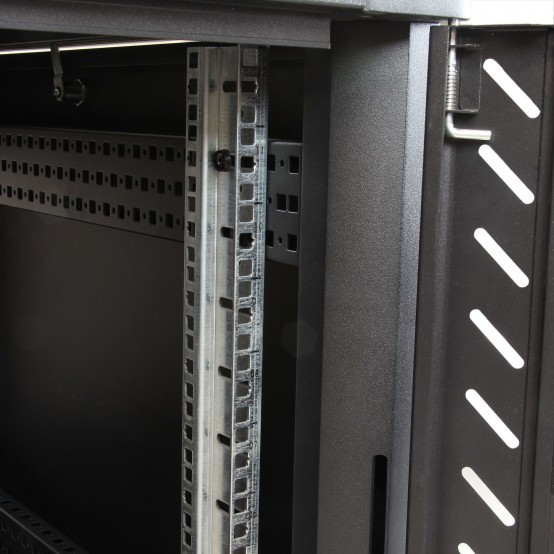 Cabinet StarTech.com  RK1236BKF