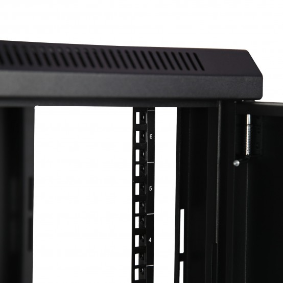 Cabinet StarTech.com  RK616WALM