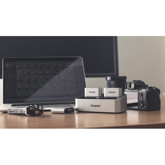 Card reader Kingston USB3.2 Gen1 Workflow Dual-Slot SDHC/SDXC UHS-II Card Reader WFS-SD