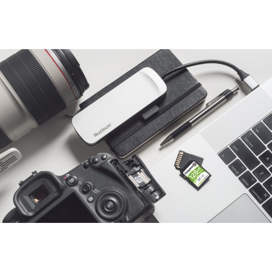 Docking Station Kingston Nucleum - All in One USB-C Hub C-HUBC1-SR-EN