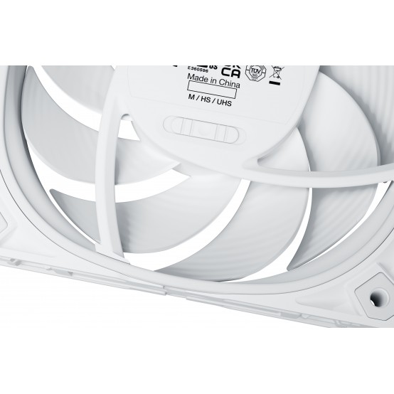 Ventilator be quiet! Silent Wings Pro 4 140mm PWM White BL119