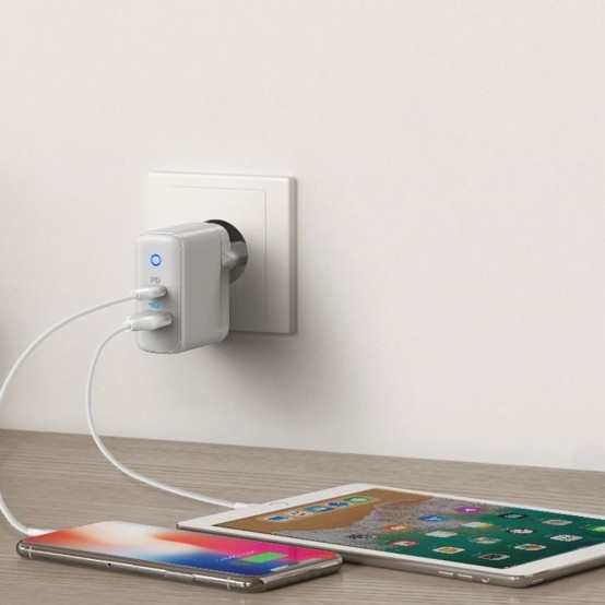 Alimentator  Wall Charger  - USB-C, USB, Fast Charging, 33W - Gray A2626LD1
