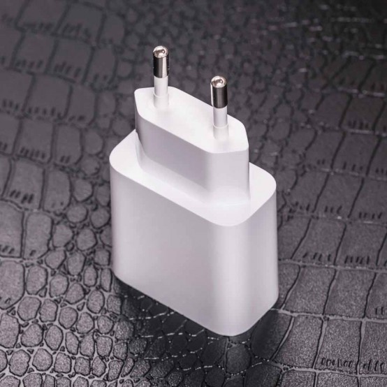 Alimentator  Wall Charger  - USB Fast Charging, 2A - White (Bulk Packing) MDY-09-EW