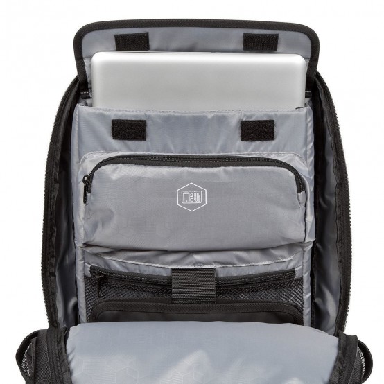 Geanta Targus Work + Play Fitness TSB94404EU