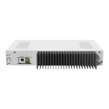 Router MikroTik  CCR2004-16G-2S+PC