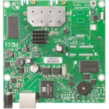 Router MikroTik RB911G-5HPND