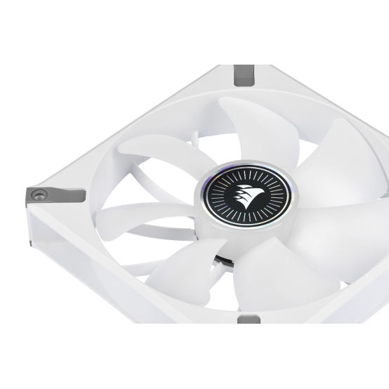 Ventilator Corsair iCUE ML140 RGB ELITE Premium 140mm PWM Magnetic Levitation Fan - White Single Pack CO-9050118-WW