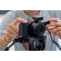 Aparat foto digital Sony ZV-E10 Interchangeable-lens vlog camera ZVE10LBDI.EU