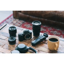 Aparat foto digital Sony ZV-E10 Interchangeable-lens vlog camera ZVE10LBDI.EU