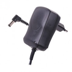 Alimentator Kemot 4.5V 500MA 2.1/5.5 (-) URZ1154