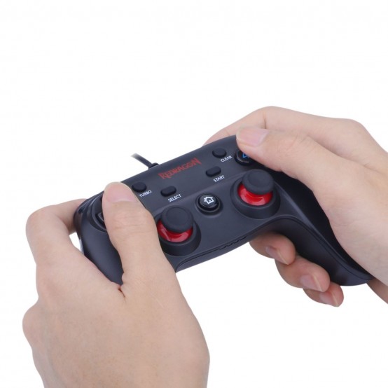 Gamepad Redragon Saturn G807-BK