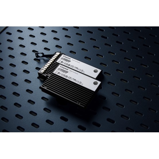 SSD Kingston DC3000ME SEDC3000ME/3T8