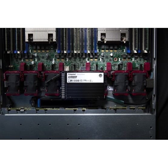 SSD Kingston DC3000ME SEDC3000ME/7T6
