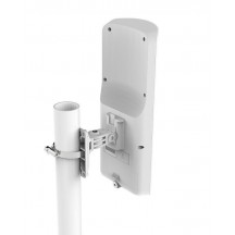 Router MikroTik mANTBox 12s RB911G-2HPND-12S
