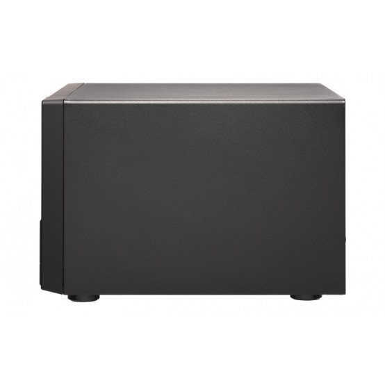 NAS QNAP  TL-D800C