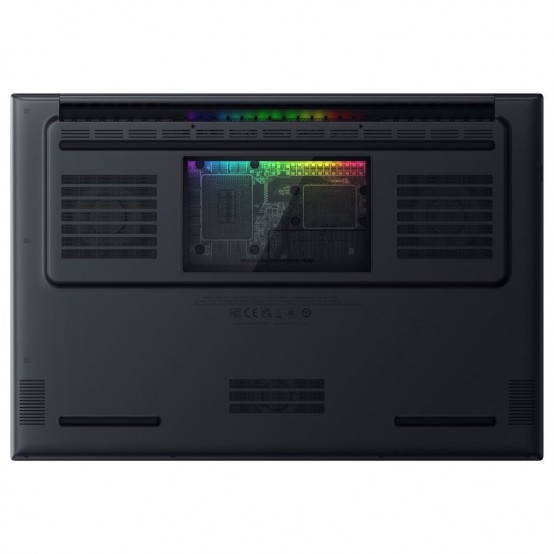 Laptop Razer Blade 18 RZ09-05299ER9-R3E1