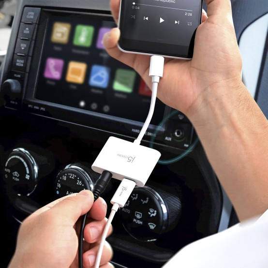 Adaptor J5Create USB-C to 3.5mm Audio Adapter with Power Delivery JCA122-N