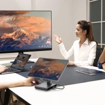 Suport j5create Multi-Angle Stand with Docking Station for iPad Pro JTS224-N