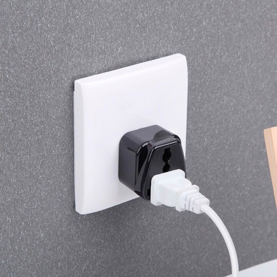 Adaptor PNI Priza 220V Europa-UK PNI-ADEU-UK