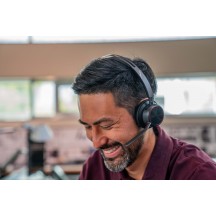 Casca HP Poly Voyager Focus 2 USB-C-Headset incl. Ladestation + Adapter USB-C/ -A 9T9J5AA