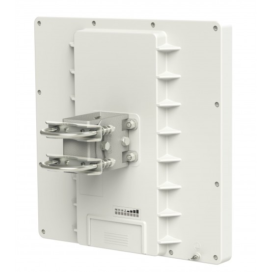 Router MikroTik  RB911G-5HPND-QRT