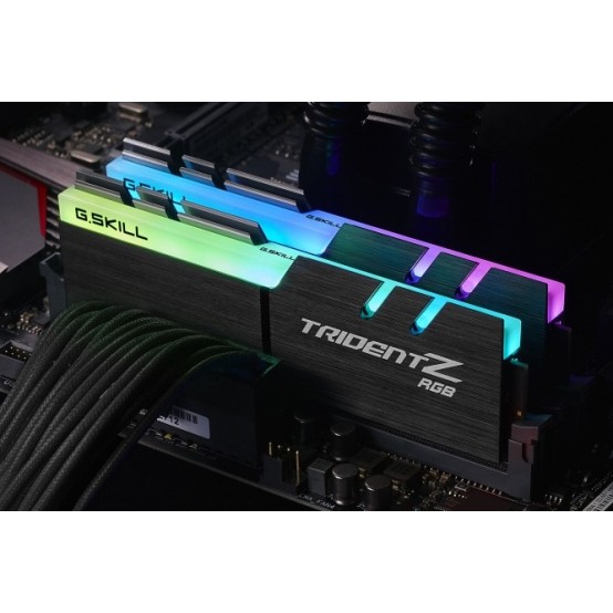 Memorie G.Skill Trident Z RGB F4-3600C18D-16GTZRX