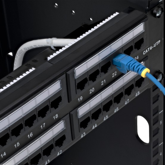 Patch panel StarTech.com  CPANEL48