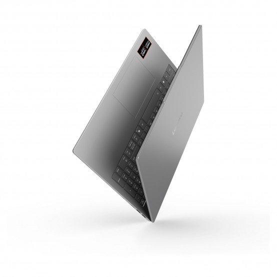 Laptop Lenovo  83S2005XRM