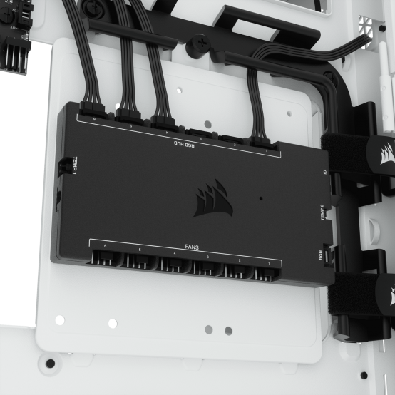 Carcasa Corsair iCUE 7000X RGB CC-9011227-WW